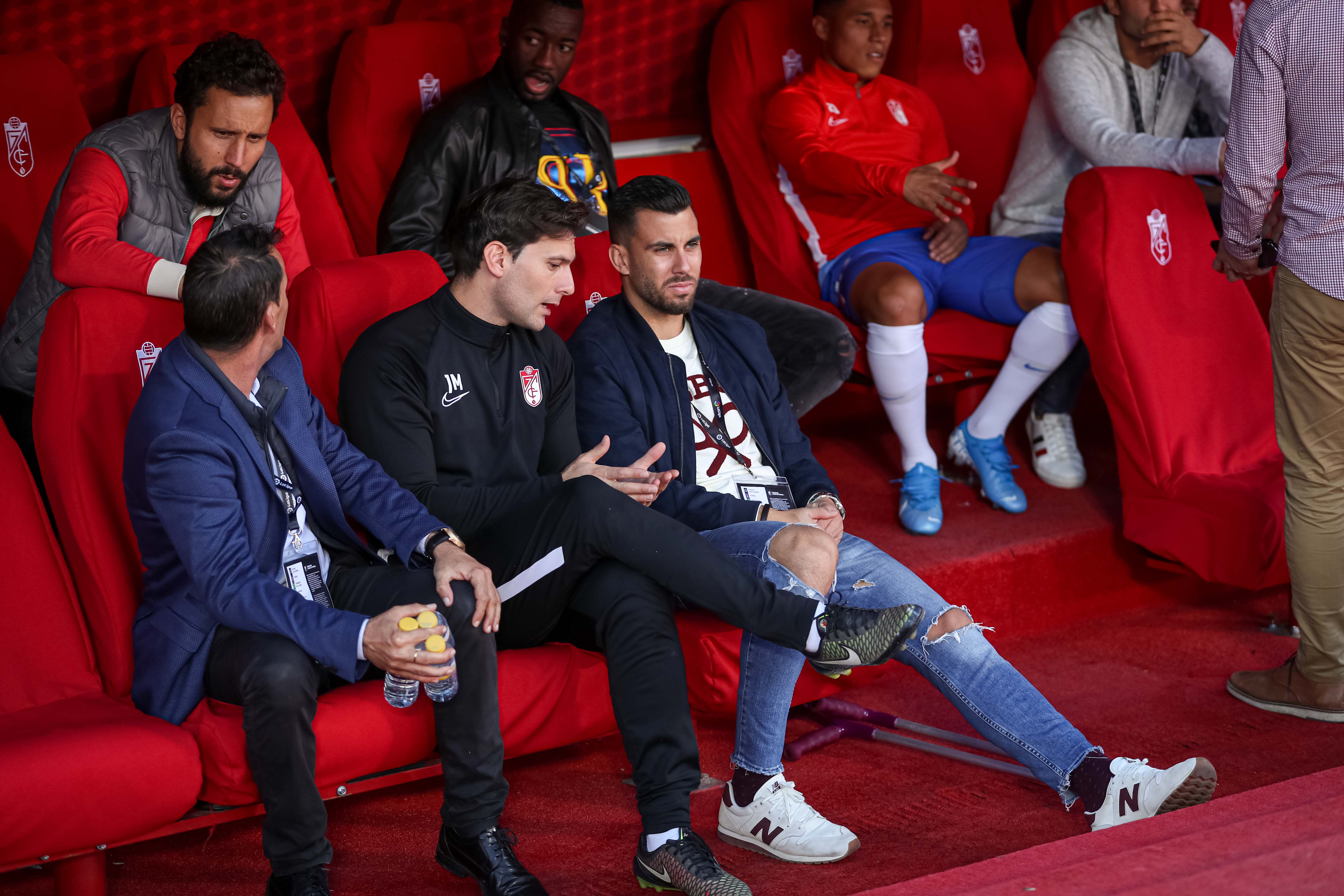 Repasa los mejores momentos del choque que ha enfrentado a dos rivales directos en Los Cármenes