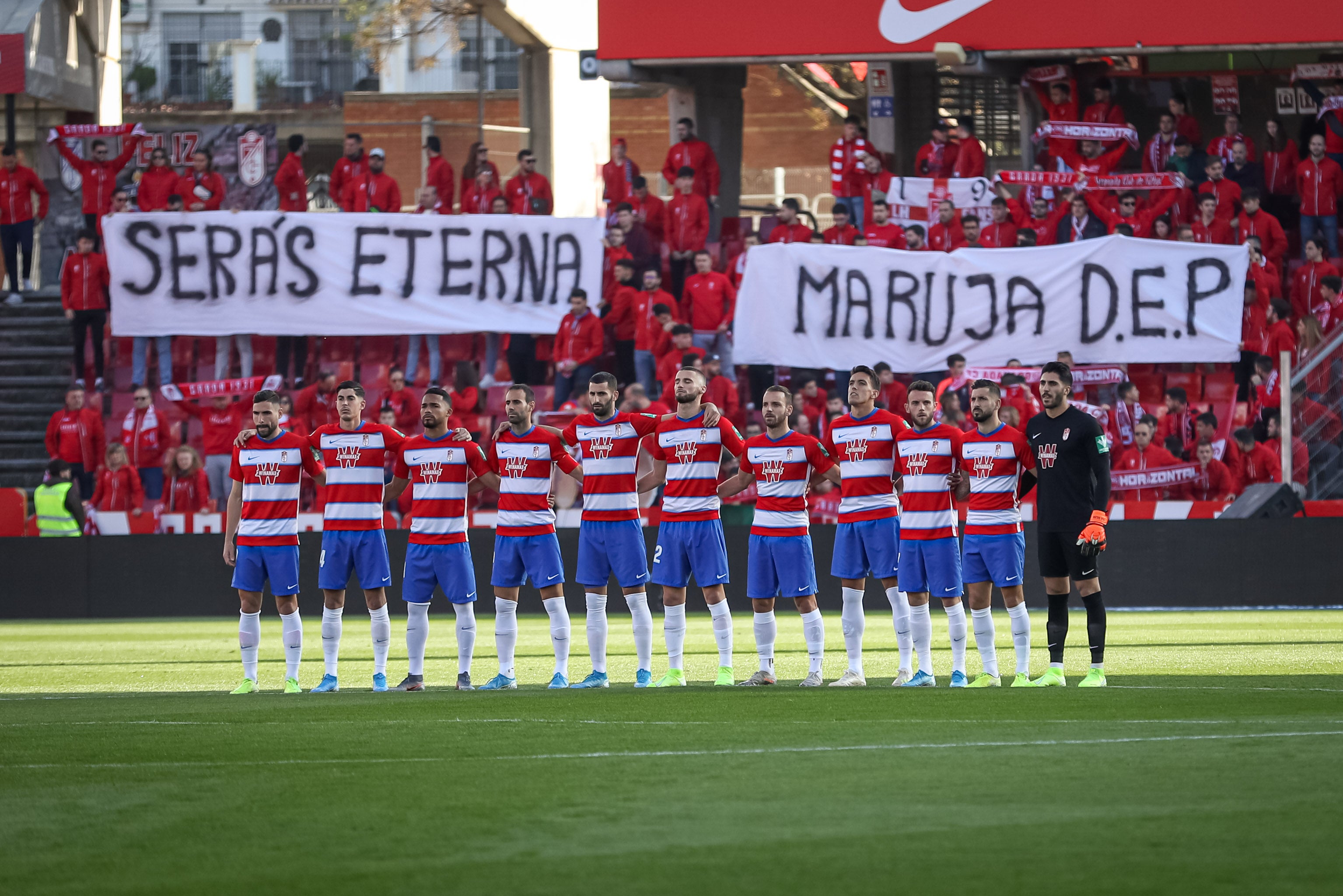 Repasa los mejores momentos del choque que ha enfrentado a dos rivales directos en Los Cármenes