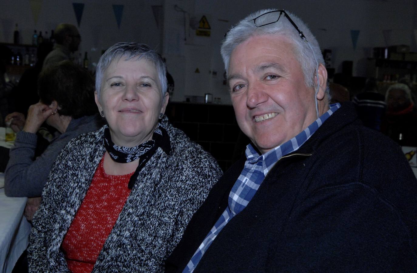 Hubo bingo, sorteos, borrachuelos y rosetas. Yegen cuenta con uno de los salones culturales y de fiestas más grandes de la comarca de La Alpujarra 