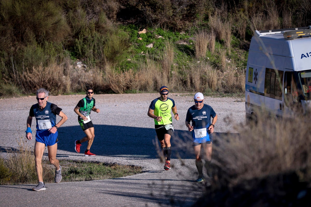 La XX Subida Pedestre al Conjuro arrancó a las 10 de la mañana, y los corredores tuvieron que enfrentarse a 17,8 kilometros en una mañana soleada