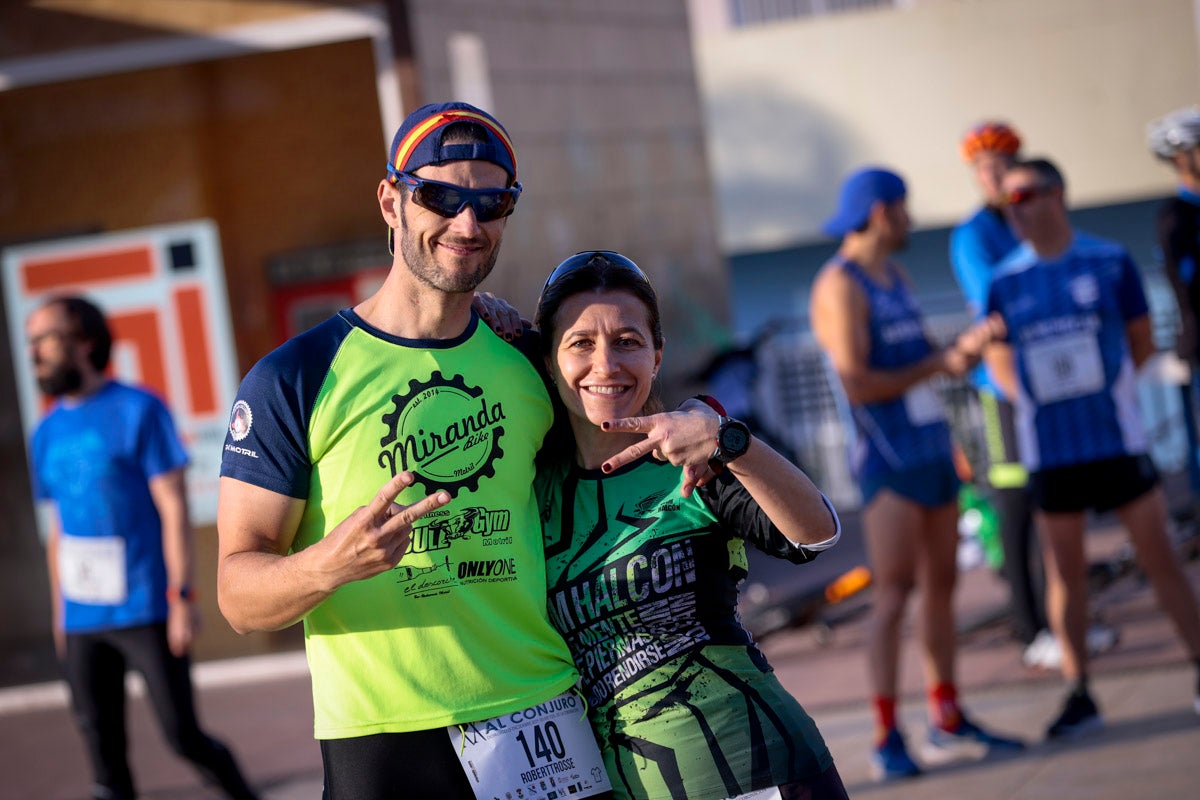 La XX Subida Pedestre al Conjuro arrancó a las 10 de la mañana, y los corredores tuvieron que enfrentarse a 17,8 kilometros en una mañana soleada