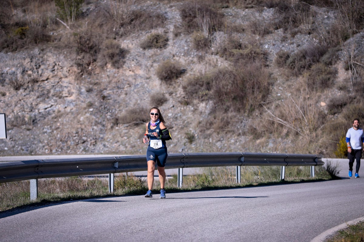 La XX Subida Pedestre al Conjuro arrancó a las 10 de la mañana, y los corredores tuvieron que enfrentarse a 17,8 kilometros en una mañana soleada