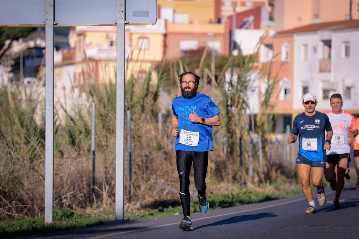 La XX Subida Pedestre al Conjuro arrancó a las 10 de la mañana, y los corredores tuvieron que enfrentarse a 17,8 kilometros en una mañana soleada