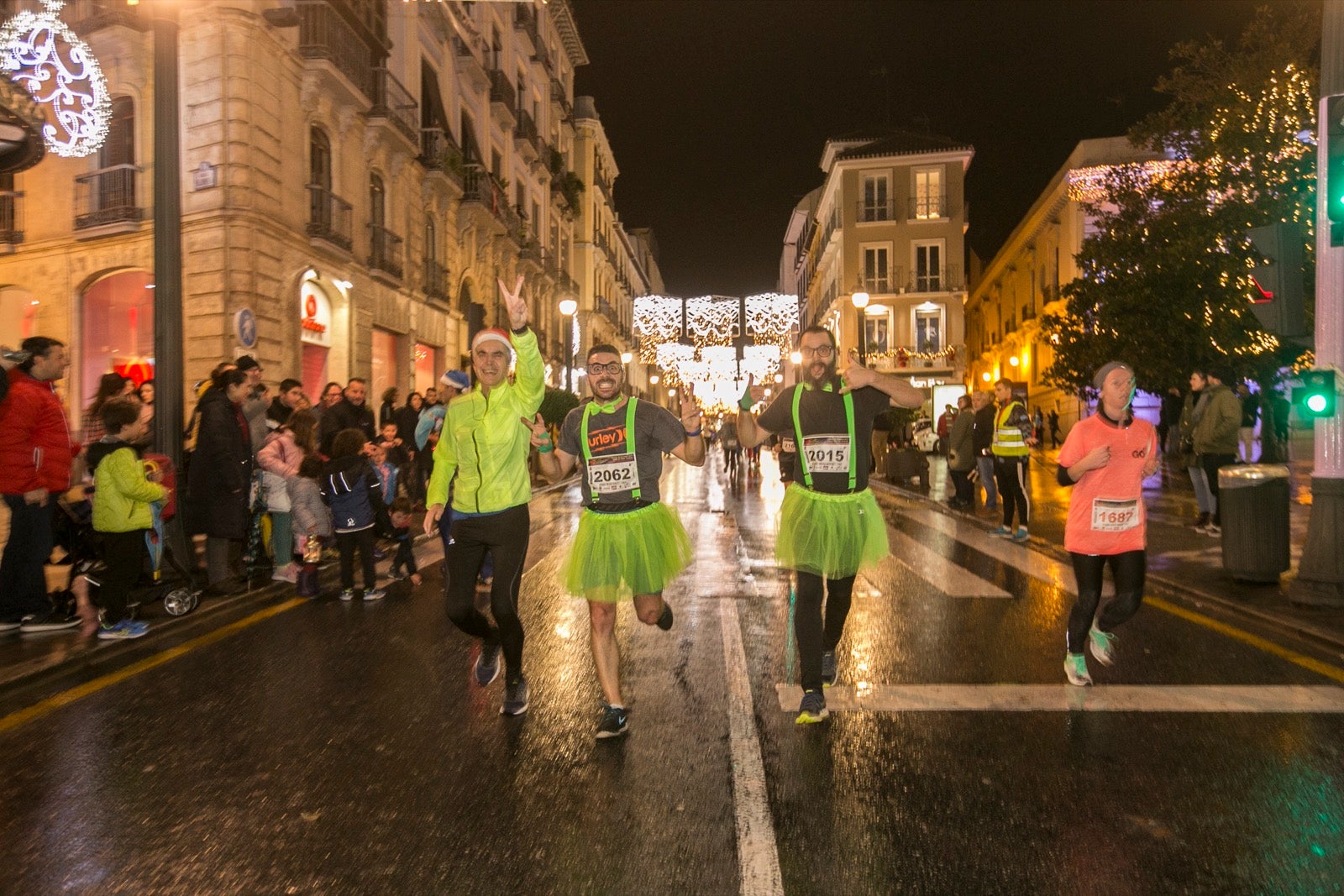 La 28° edición volvió a llenar de color las calles de la capital con sus tradicionales disfraces y sus casi dos mil corredores