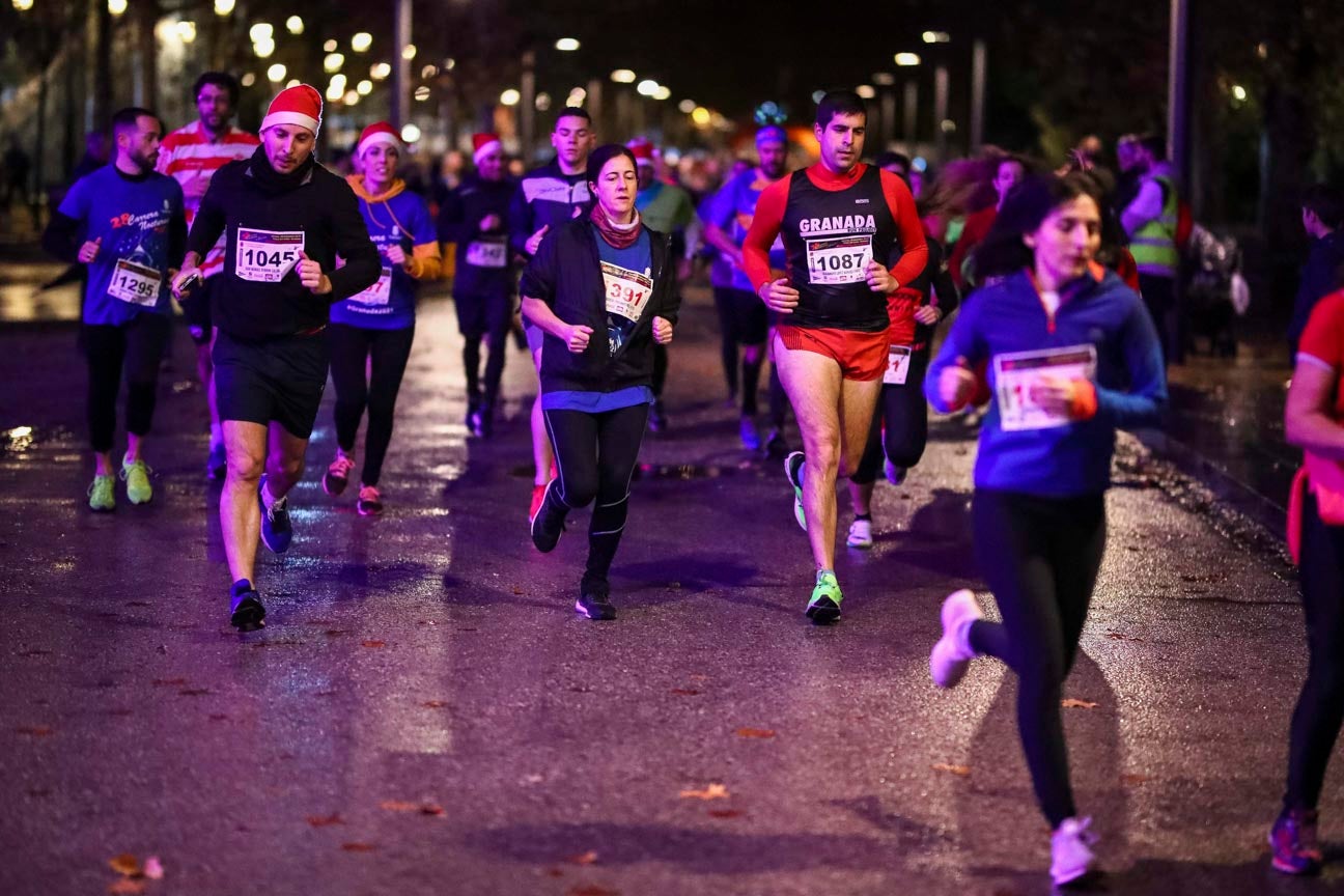 La 28° edición volvió a llenar de color las calles de la capital con sus tradicionales disfraces y sus casi dos mil corredores