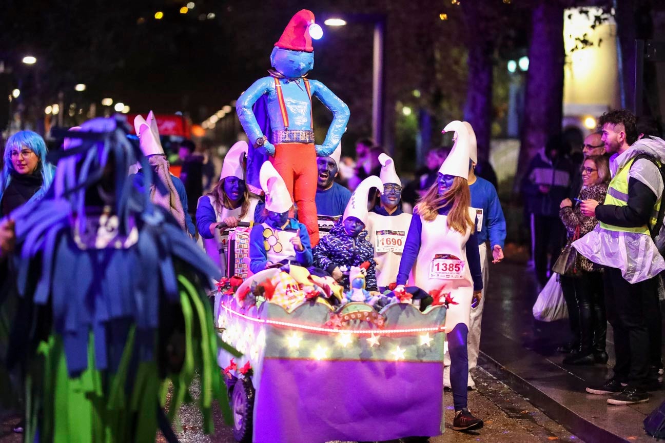 La 28° edición volvió a llenar de color las calles de la capital con sus tradicionales disfraces y sus casi dos mil corredores