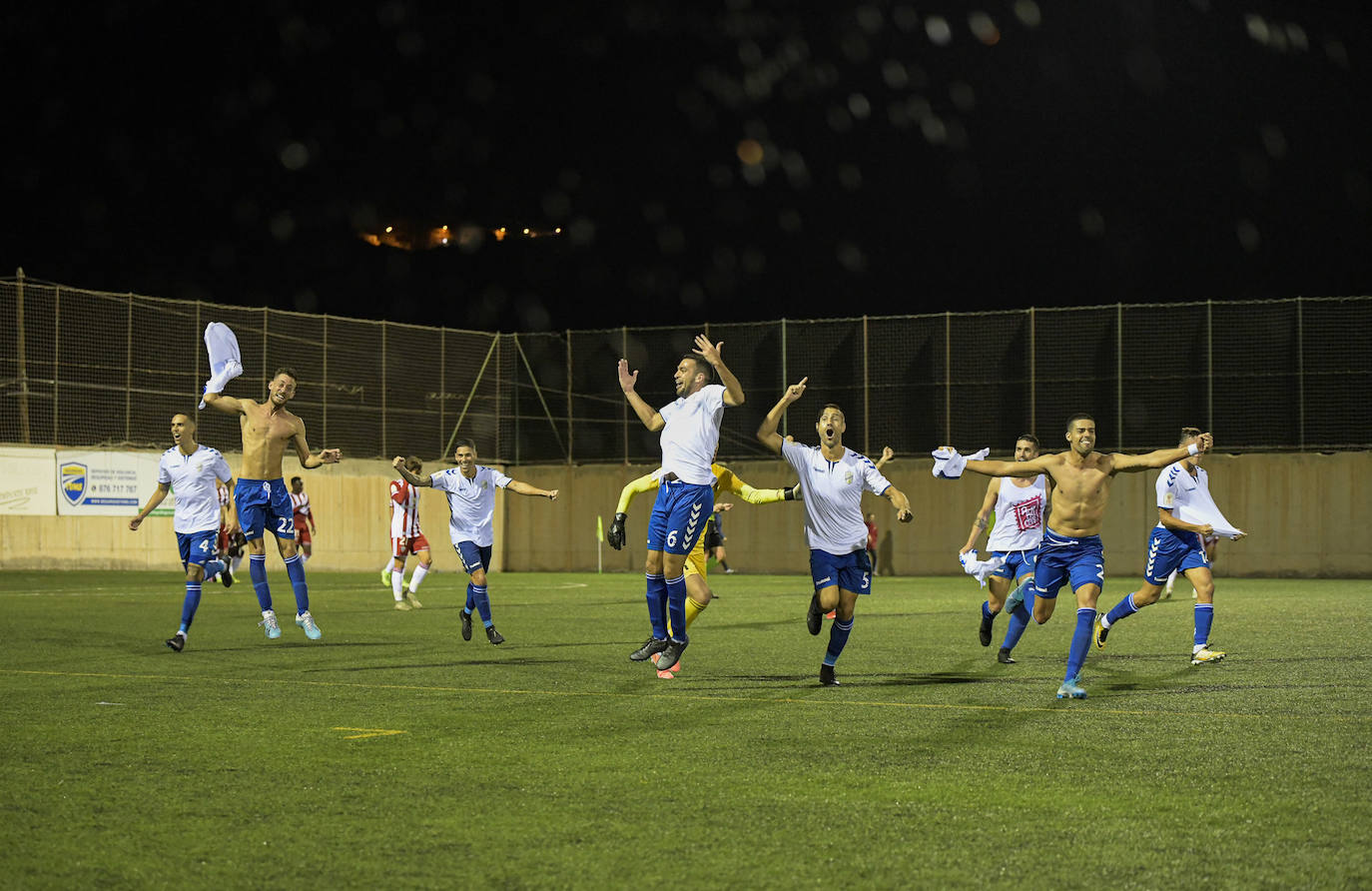 Fotos: El partido del Tamaraceite contra la UDA, en imágenes