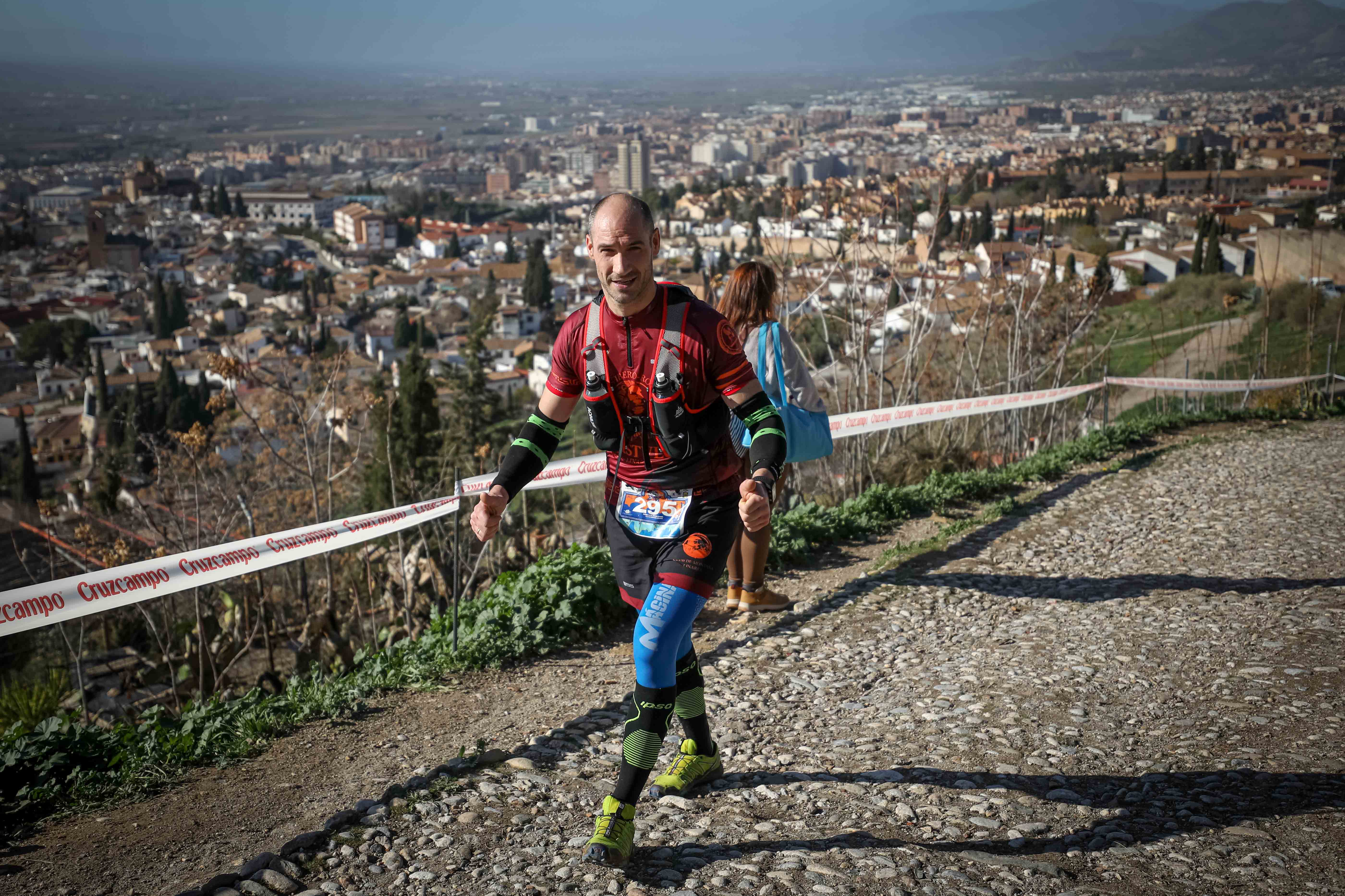 Así ha sido la espectacular quinta edición de la CxM Alhambra & Sacromonte.