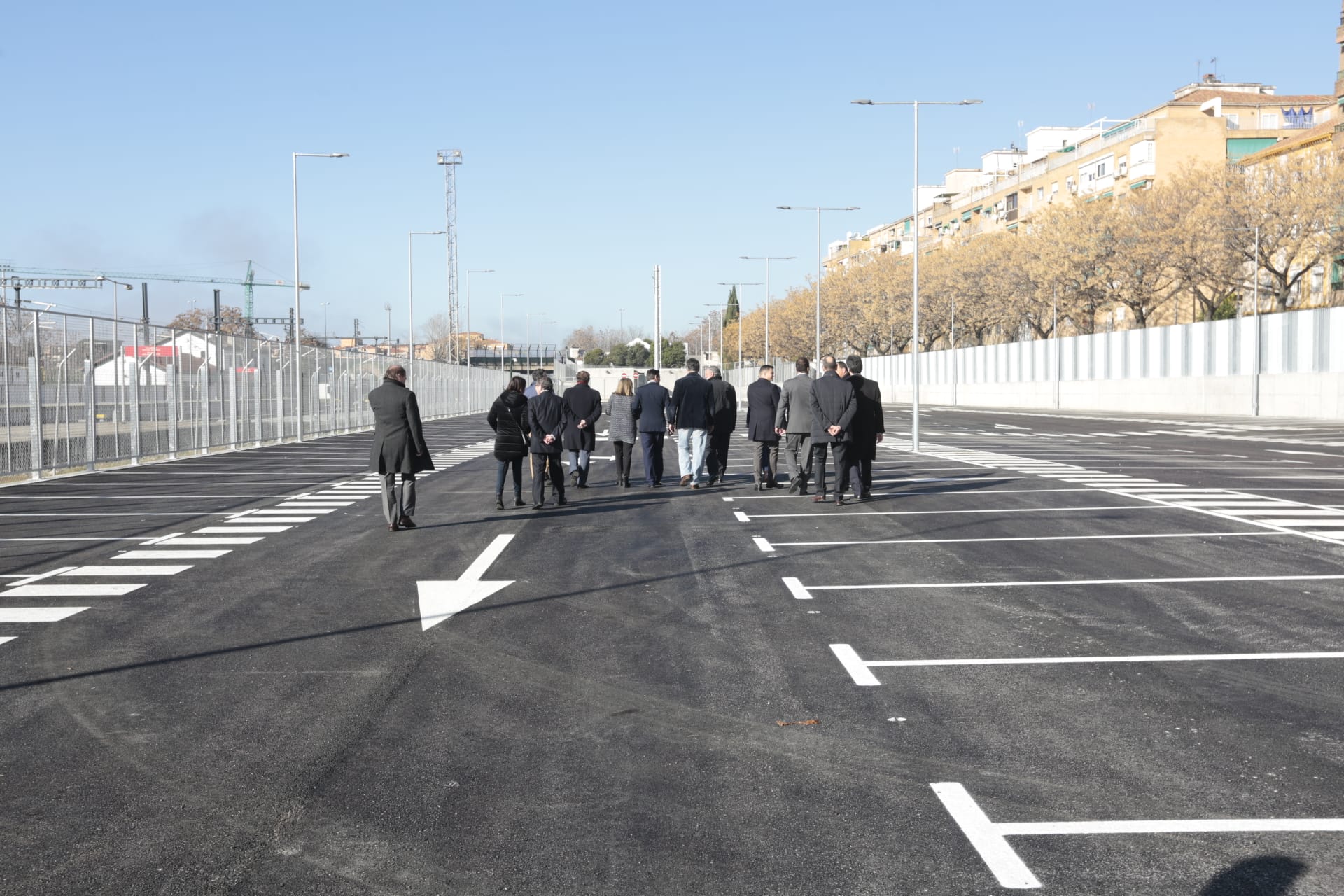 La estación de andaluces ya luce su flamante aparcamiento