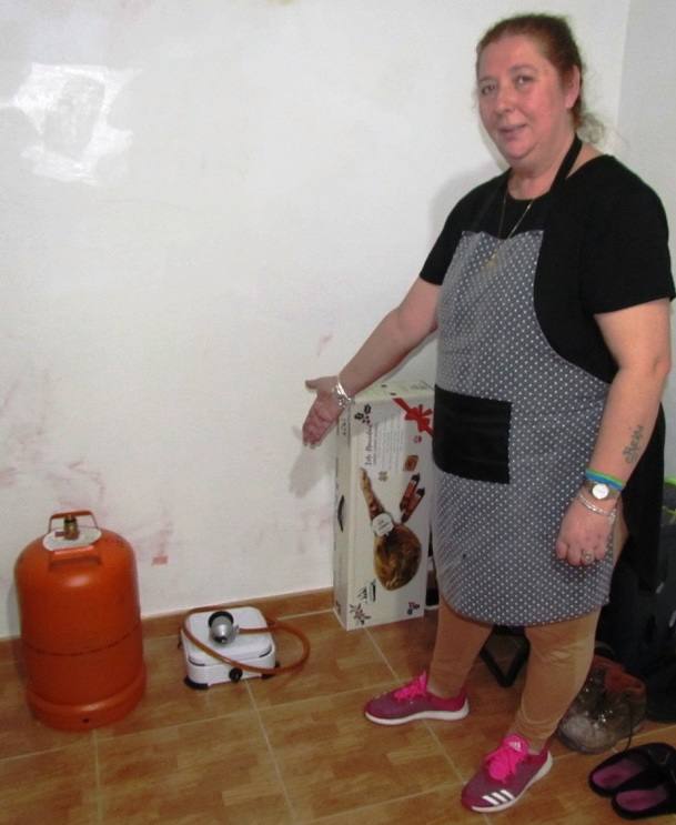 IDEAL pasa la noche en las calles del distrito, en las que hizo acto de presencia la alegría y la música