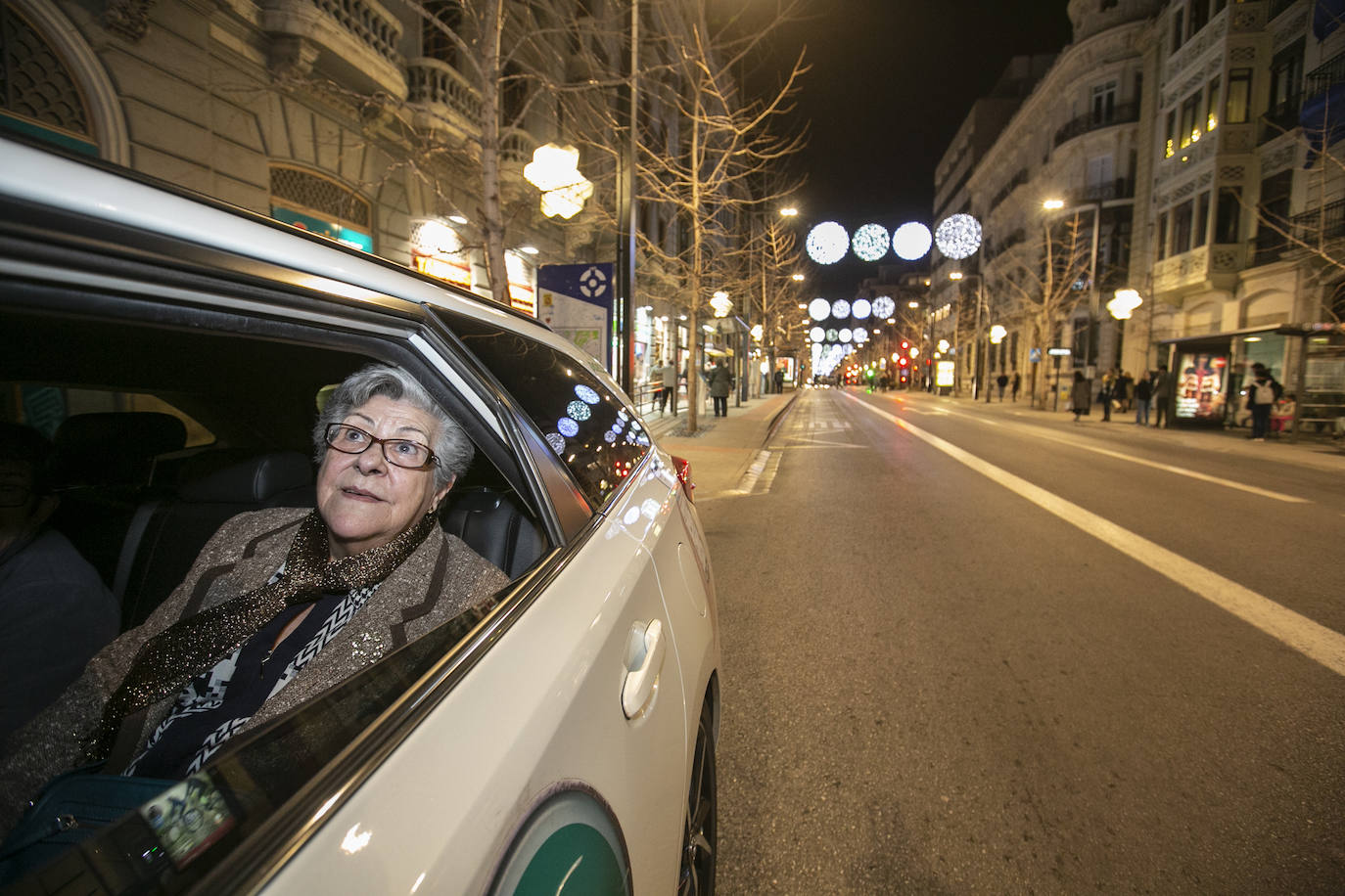 27 taxis participan en un proyecto municipal al que se han sumado 108 personas, todos ellos mayores que viven en residencias de ancianos de la capital