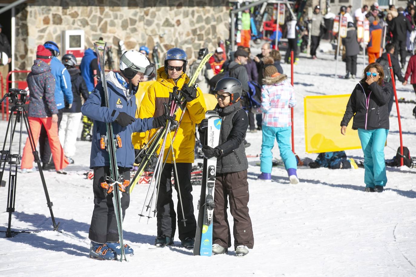 Unas 7.500 personas celebran el Año Nuevo en Sierra Nevada