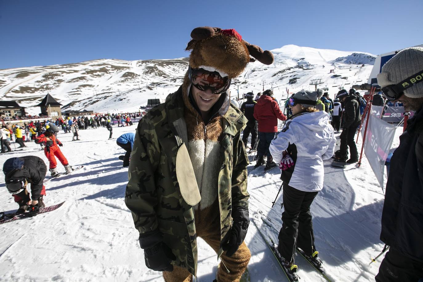 Unas 7.500 personas celebran el Año Nuevo en Sierra Nevada