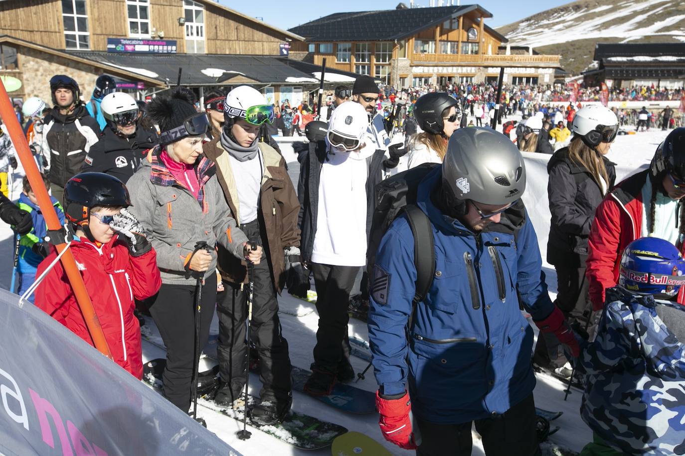 Unas 7.500 personas celebran el Año Nuevo en Sierra Nevada