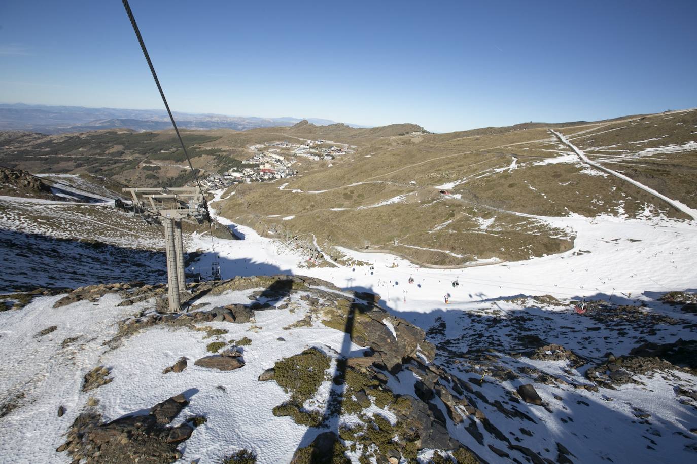 Unas 7.500 personas celebran el Año Nuevo en Sierra Nevada