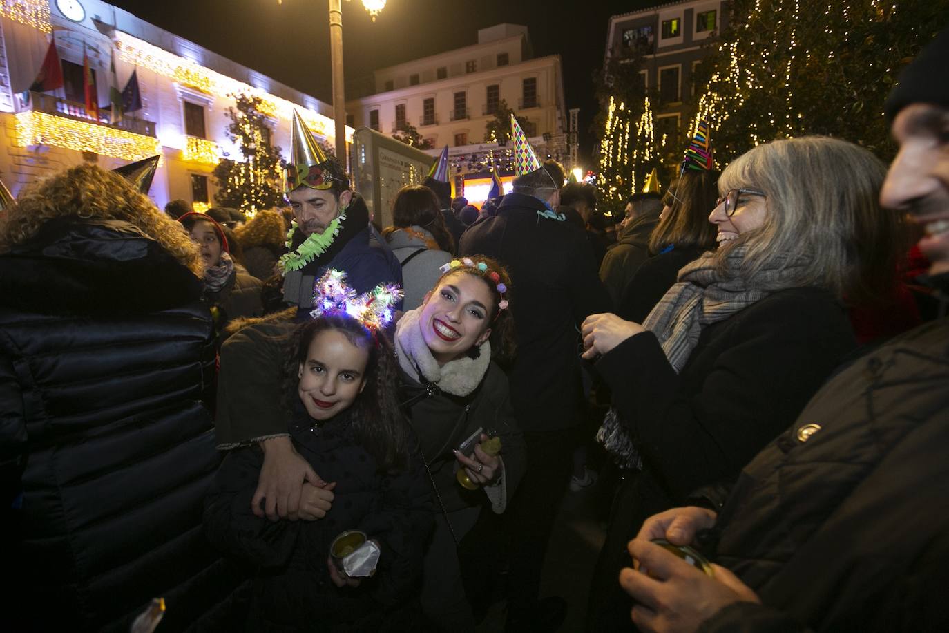 Miles de personas dsifrutaron de la Nochevieja en la capital