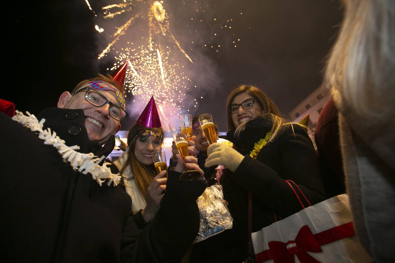 Miles de personas dsifrutaron de la Nochevieja en la capital