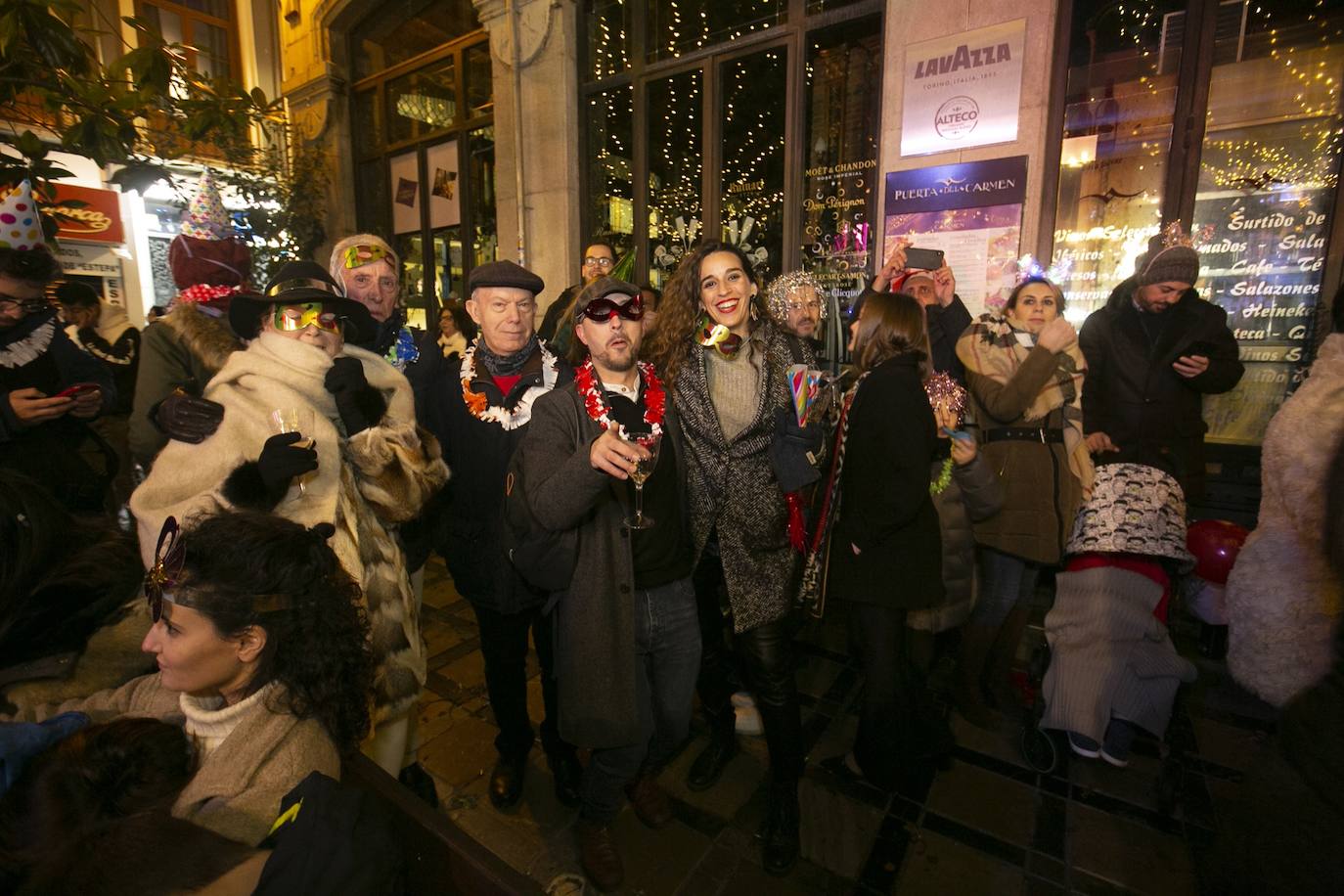 Miles de personas dsifrutaron de la Nochevieja en la capital