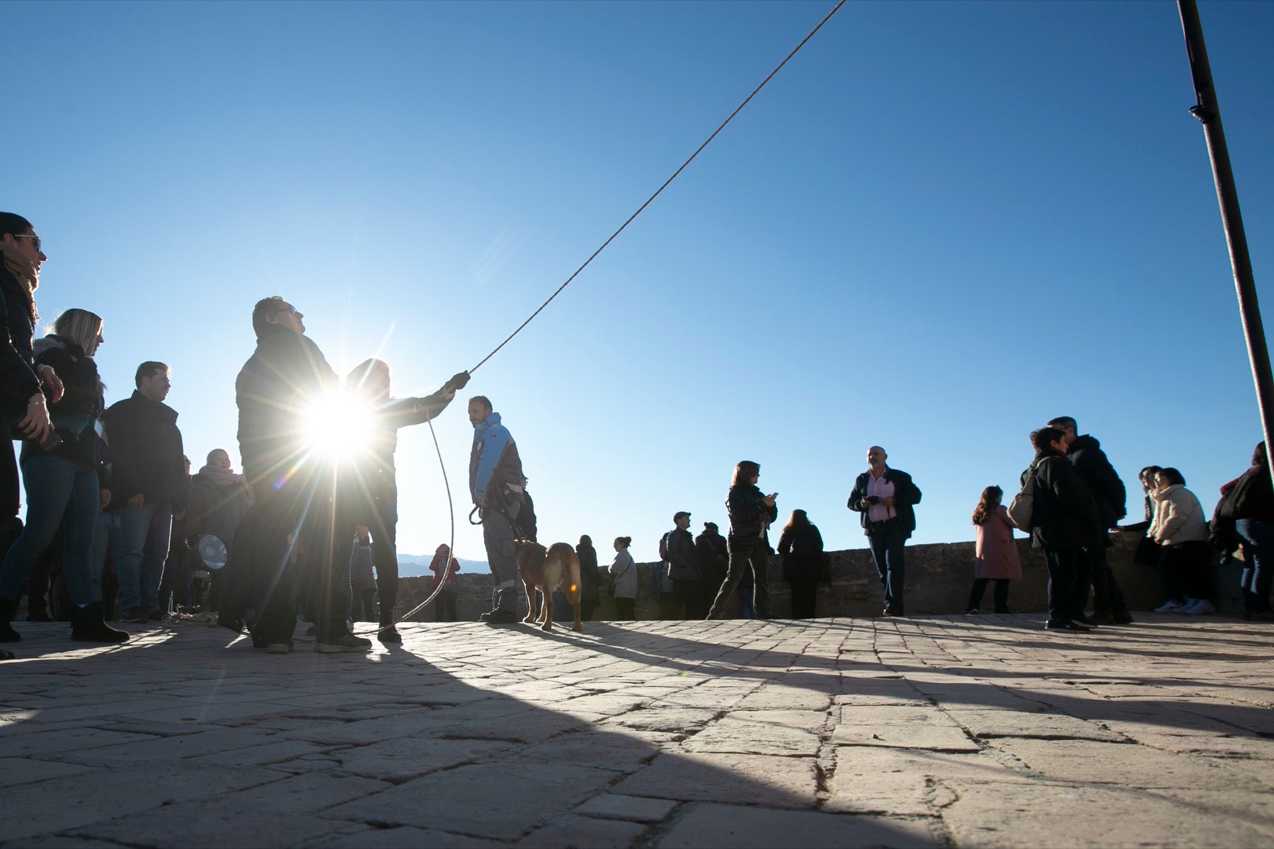 Fotos: Se cumple la tradición de tocar la campana de la Torre de la Vela el 2 de enero