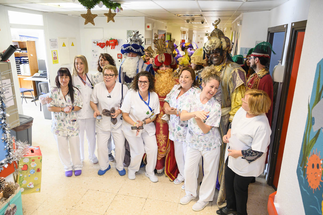 La cabalgata de Sus Majestades de Oriente recorren la ciudad en la noche más esperada de estas fiestas