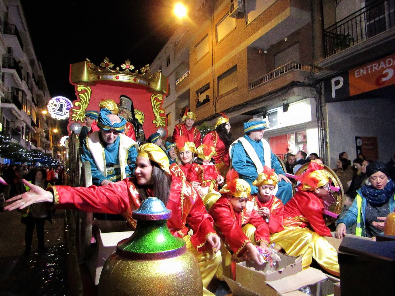 Sus Majestades visitan Loja