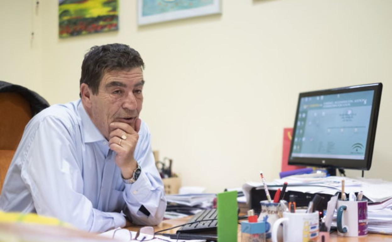 Juez Calatayud: «Hay quien dice que su trabajo le importa un comino, a mí mis chavales me importan… y mucho»