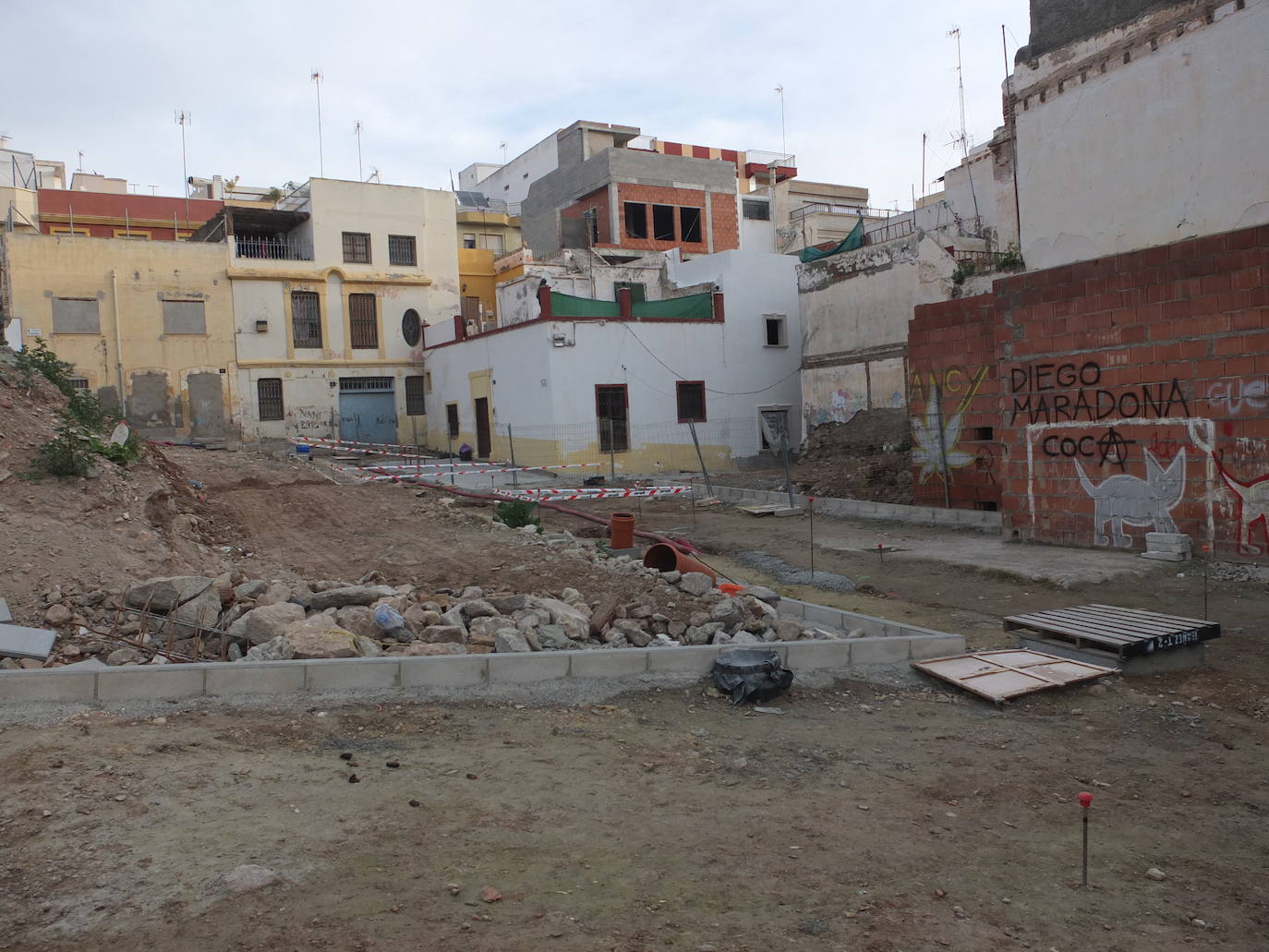 El entorno de la Hoya está cada vez más cerca de convertirse en un atractivo más de Almería