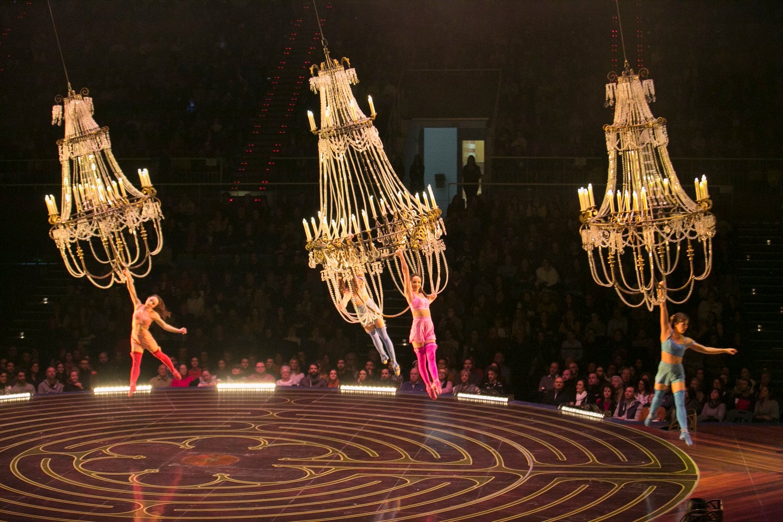 Extraordinaria acogida granadina a la compañía canadiense en su primera actuación en España