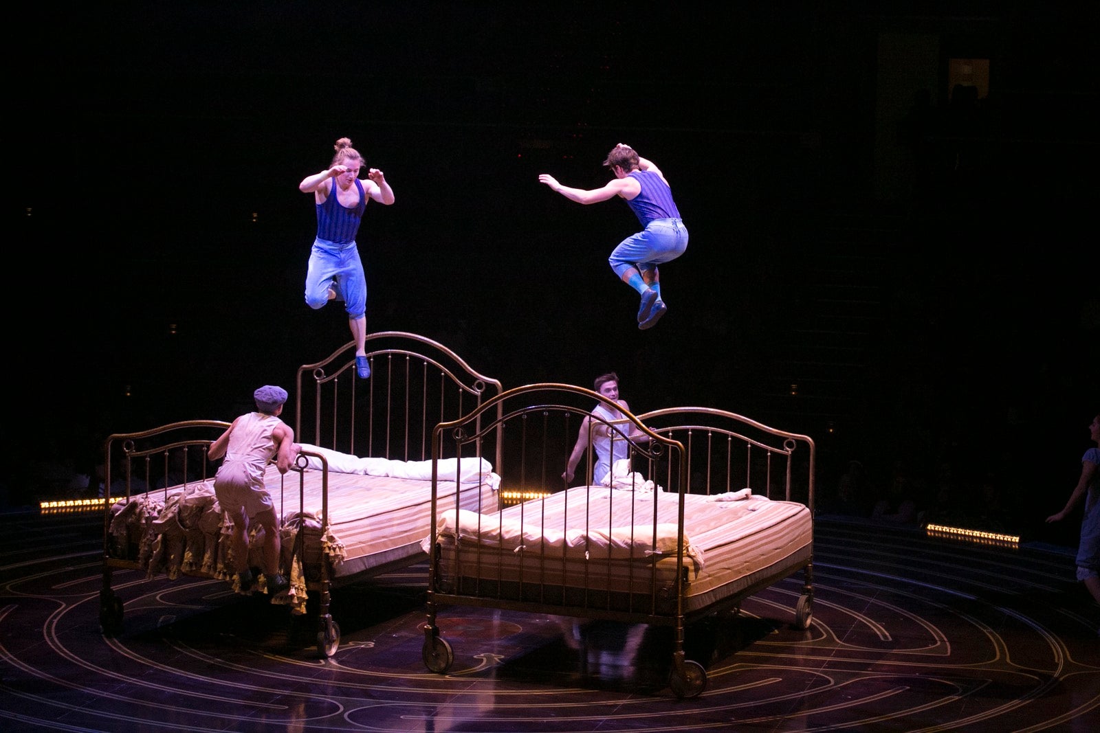 Extraordinaria acogida granadina a la compañía canadiense en su primera actuación en España