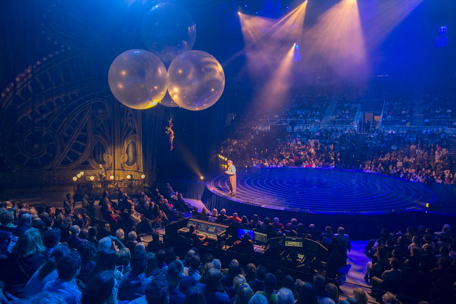 Extraordinaria acogida granadina a la compañía canadiense en su primera actuación en España