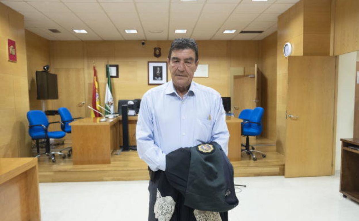 Juez Calatayud: «Las apariencias engañan: hijo cariñoso y educado en casa y delincuente por la noche»