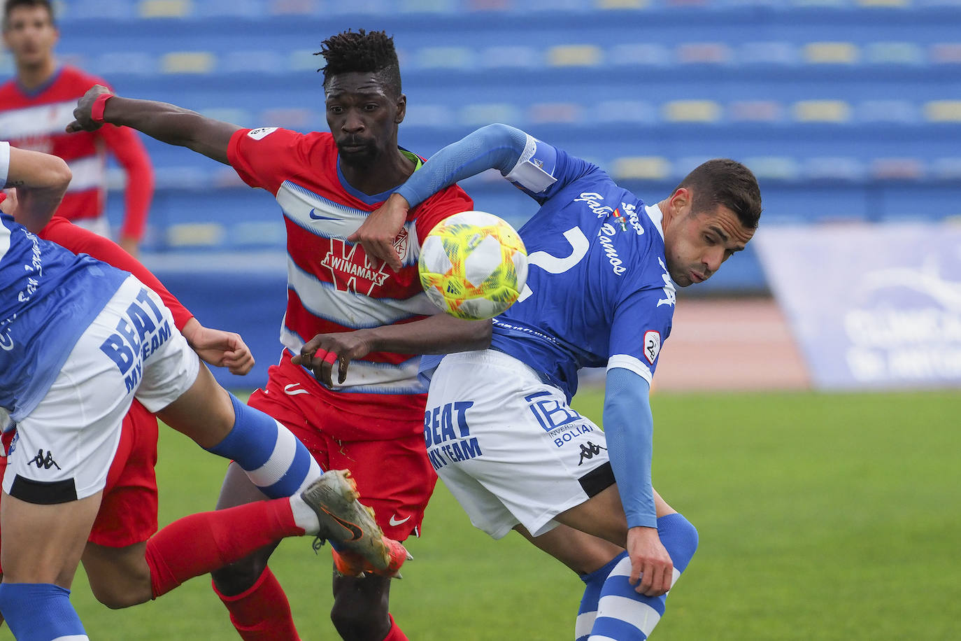 Victoria del filial rojiblanco en San Fernando en un partido reñido ante un equipo de la zona alta de la clasificación 