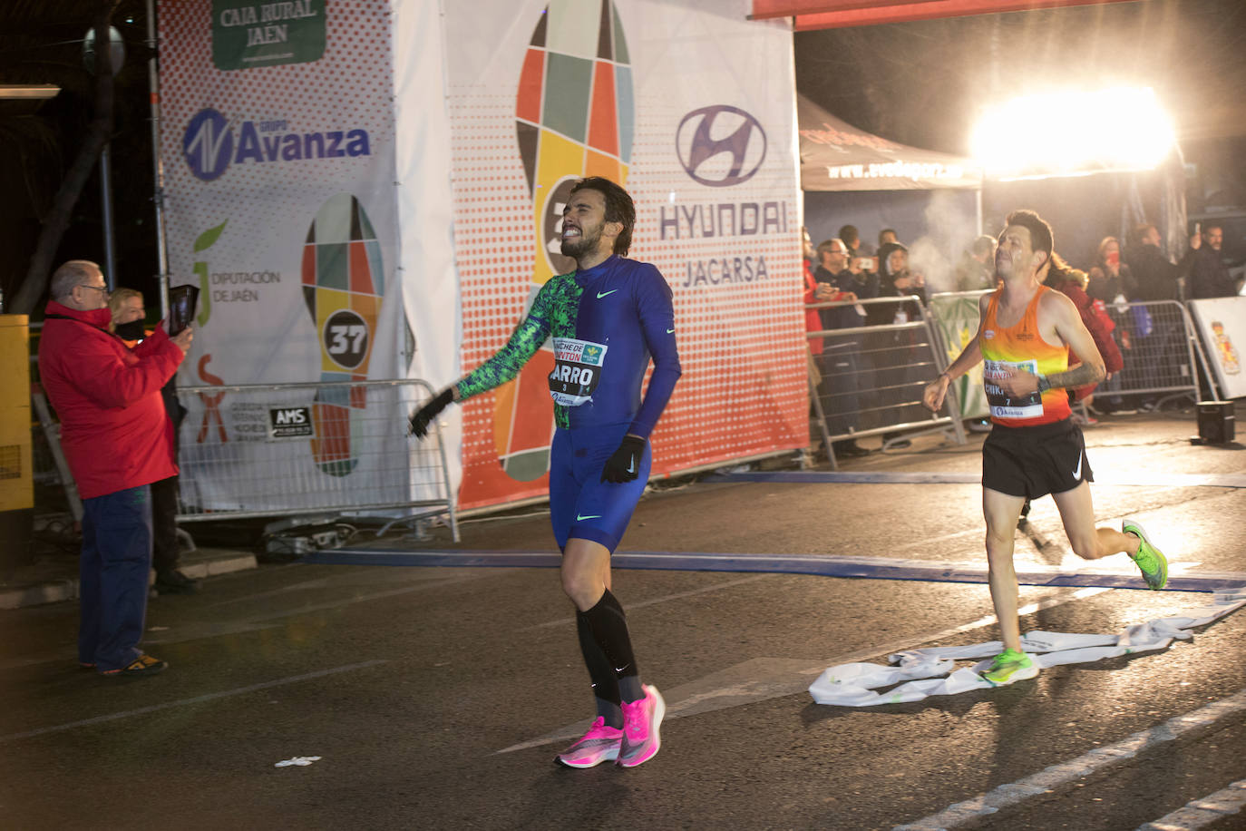 Gran ambiente en la carrera de San Antón de Jaén