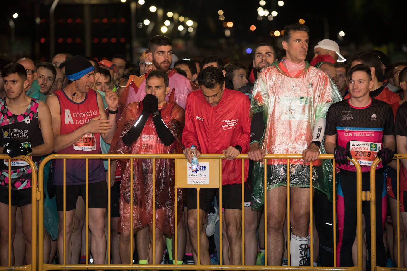 Gran ambiente en la carrera de San Antón de Jaén