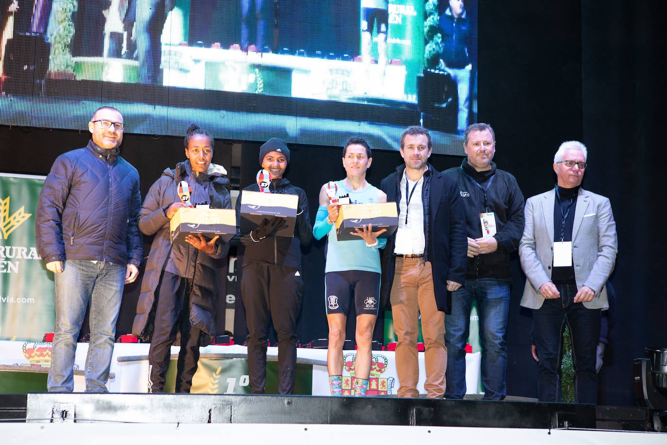 Gran ambiente en la carrera de San Antón de Jaén