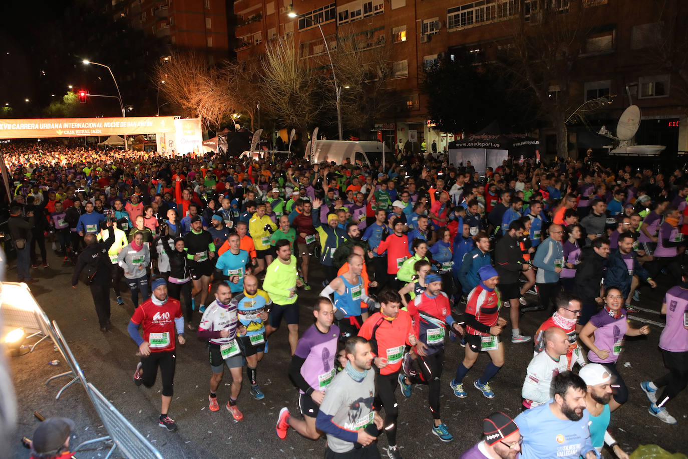 Gran ambiente en la carrera de San Antón de Jaén