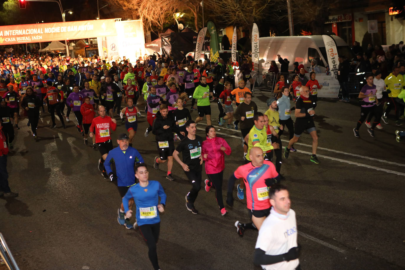 Gran ambiente en la carrera de San Antón de Jaén