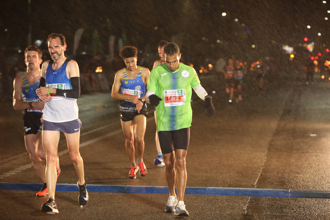 Gran ambiente en la carrera de San Antón de Jaén