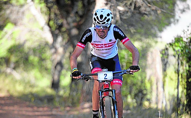 Triki Belrán, durante su participación en la Andalucía Bike Race..