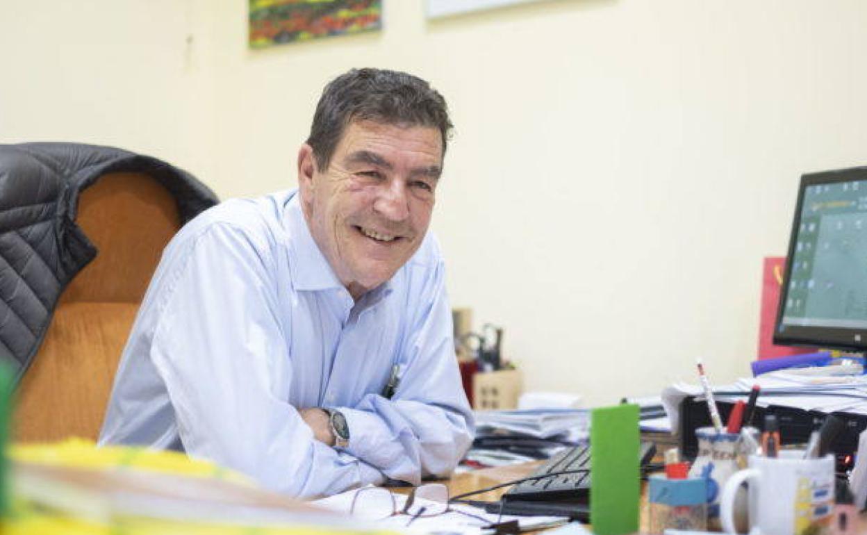 Juez Calatayud: «Cedo 'nini', 30 años, buen estado (como no hace nada), gasta mucho»