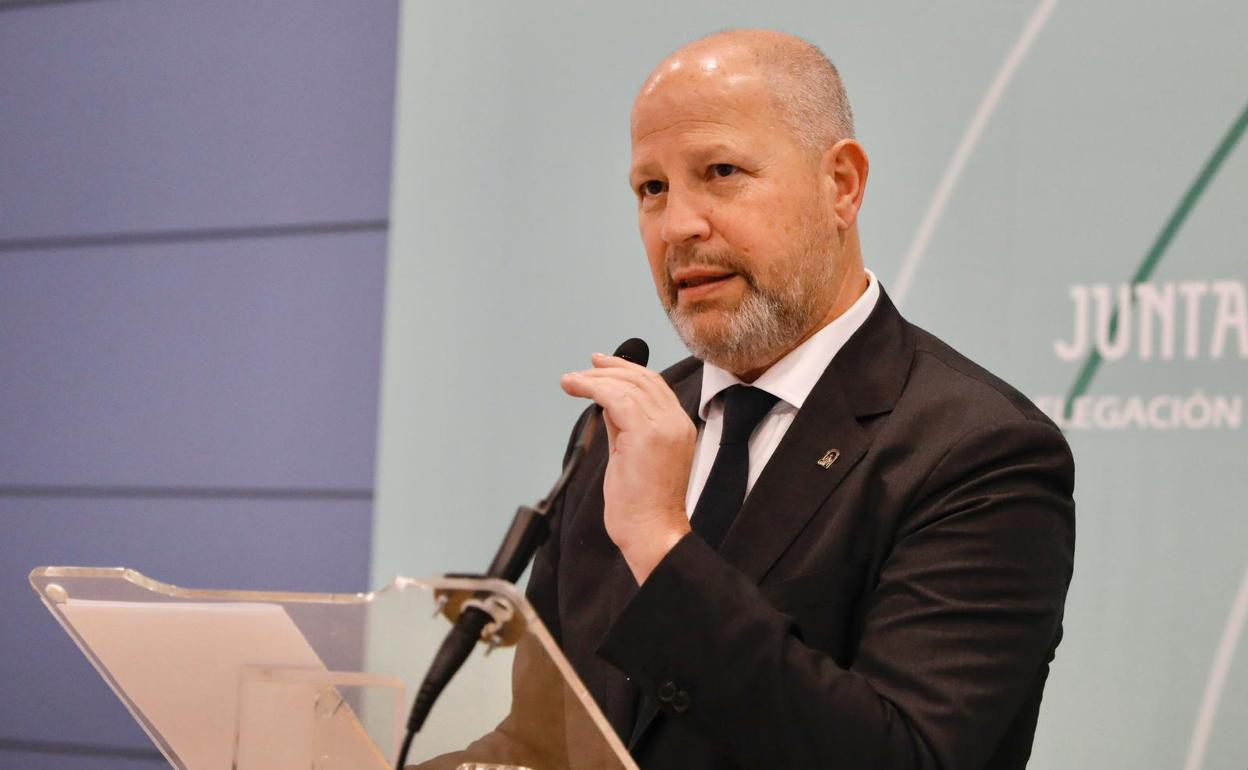 Javier Imbroda, consejero de Educación, durante su intervención este lunes en Granada