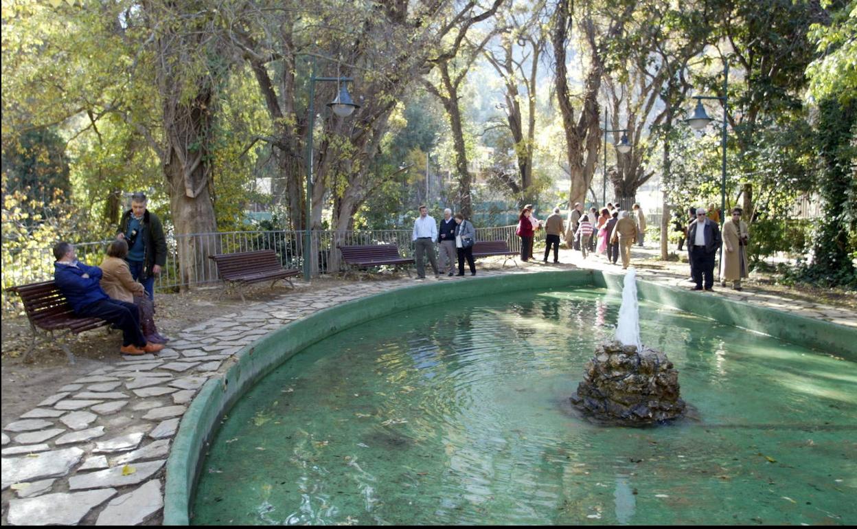 Fuente de los históricos jardines de Jabalcuz, a las afueras de Jaén. 