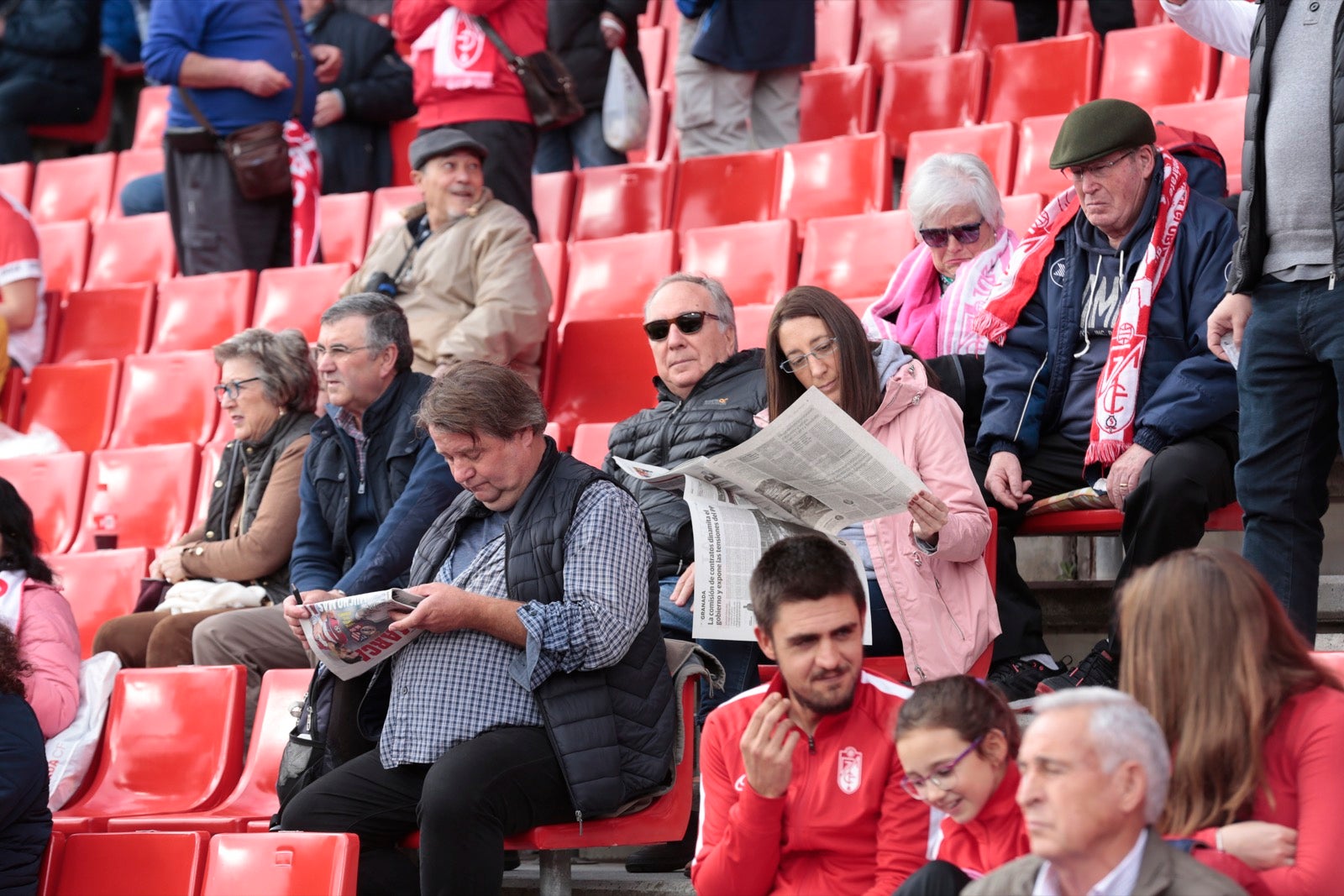 ¿Has estado en el choque de este mediodía en el campo del Zaidín? Aquí te puedes buscar