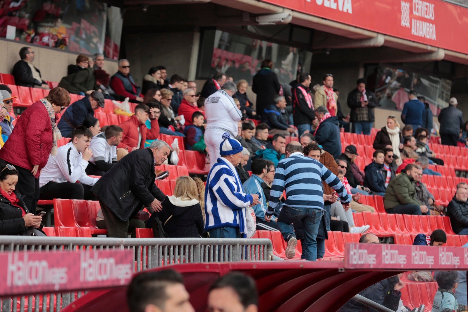 ¿Has estado en el choque de este mediodía en el campo del Zaidín? Aquí te puedes buscar
