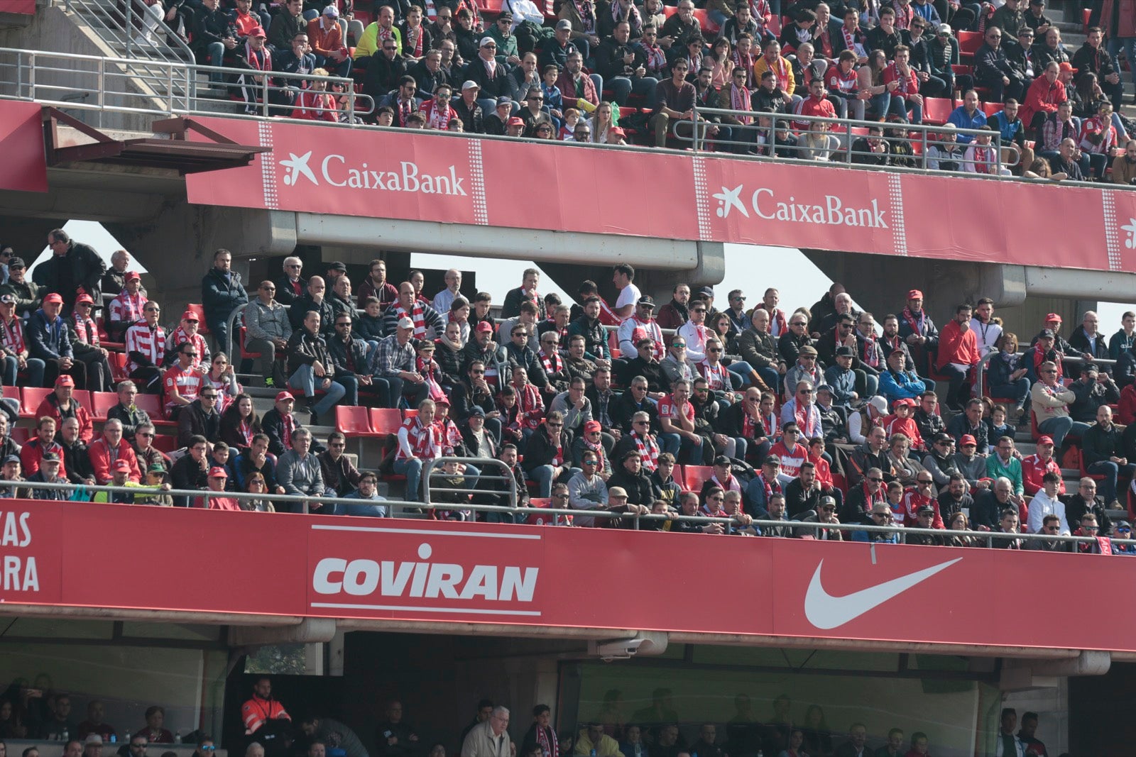 ¿Has estado en el choque de este mediodía en el campo del Zaidín? Aquí te puedes buscar