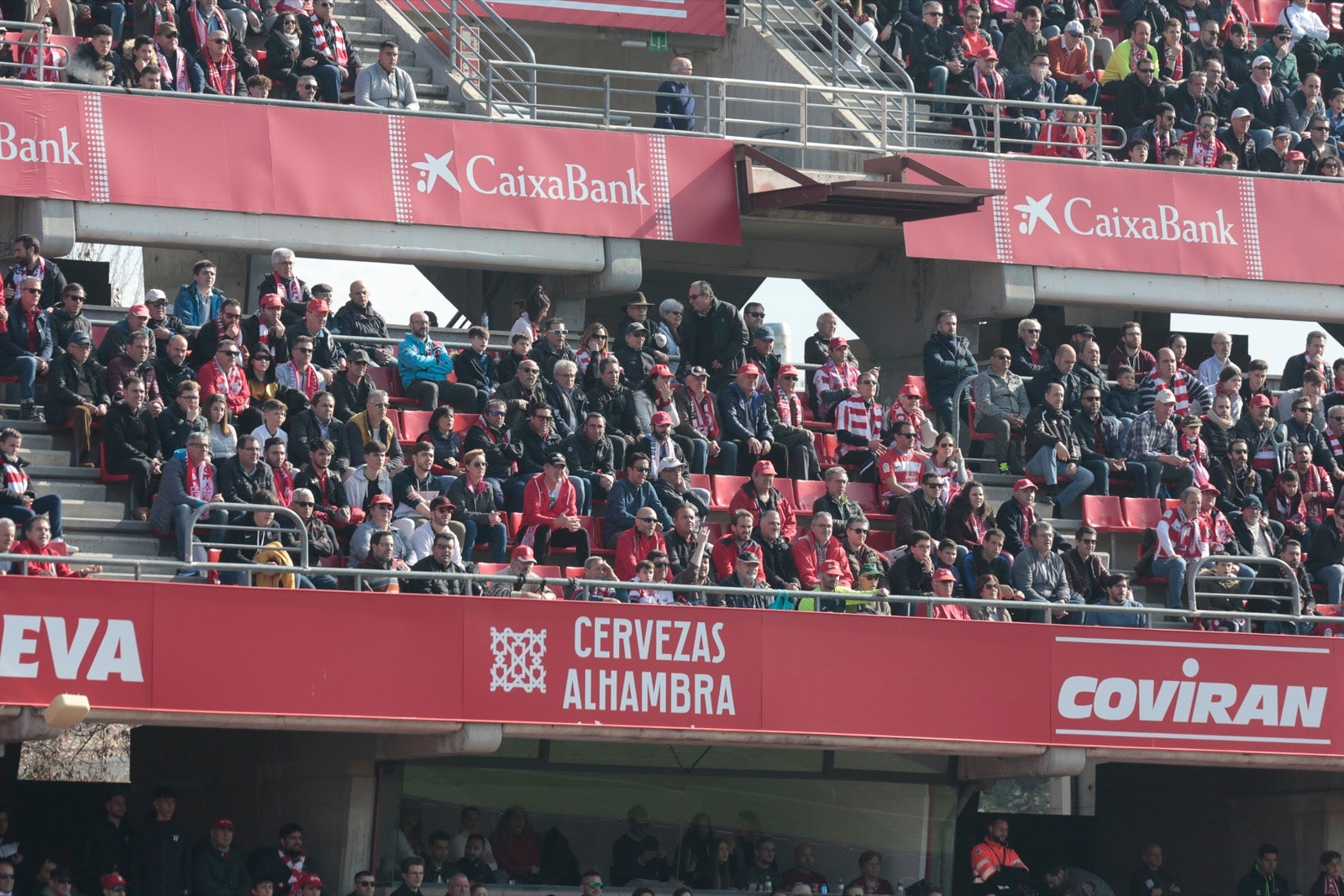 ¿Has estado en el choque de este mediodía en el campo del Zaidín? Aquí te puedes buscar