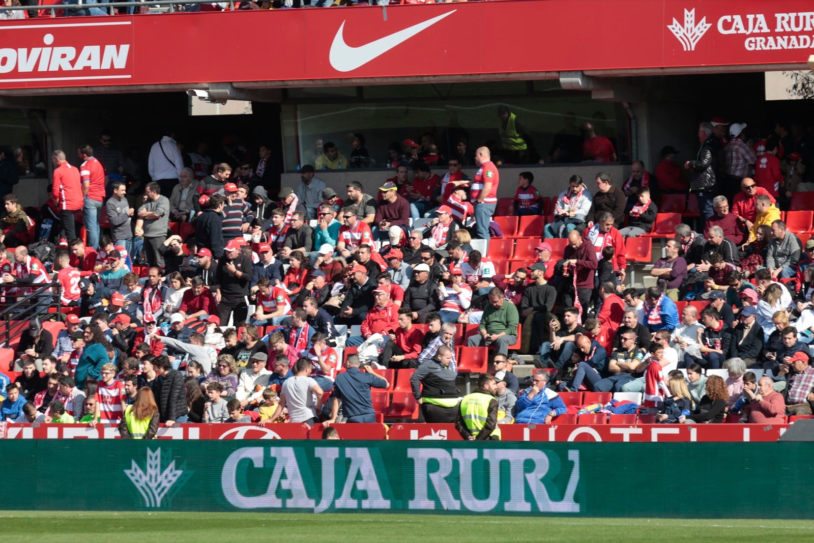 ¿Has estado en el choque de este mediodía en el campo del Zaidín? Aquí te puedes buscar