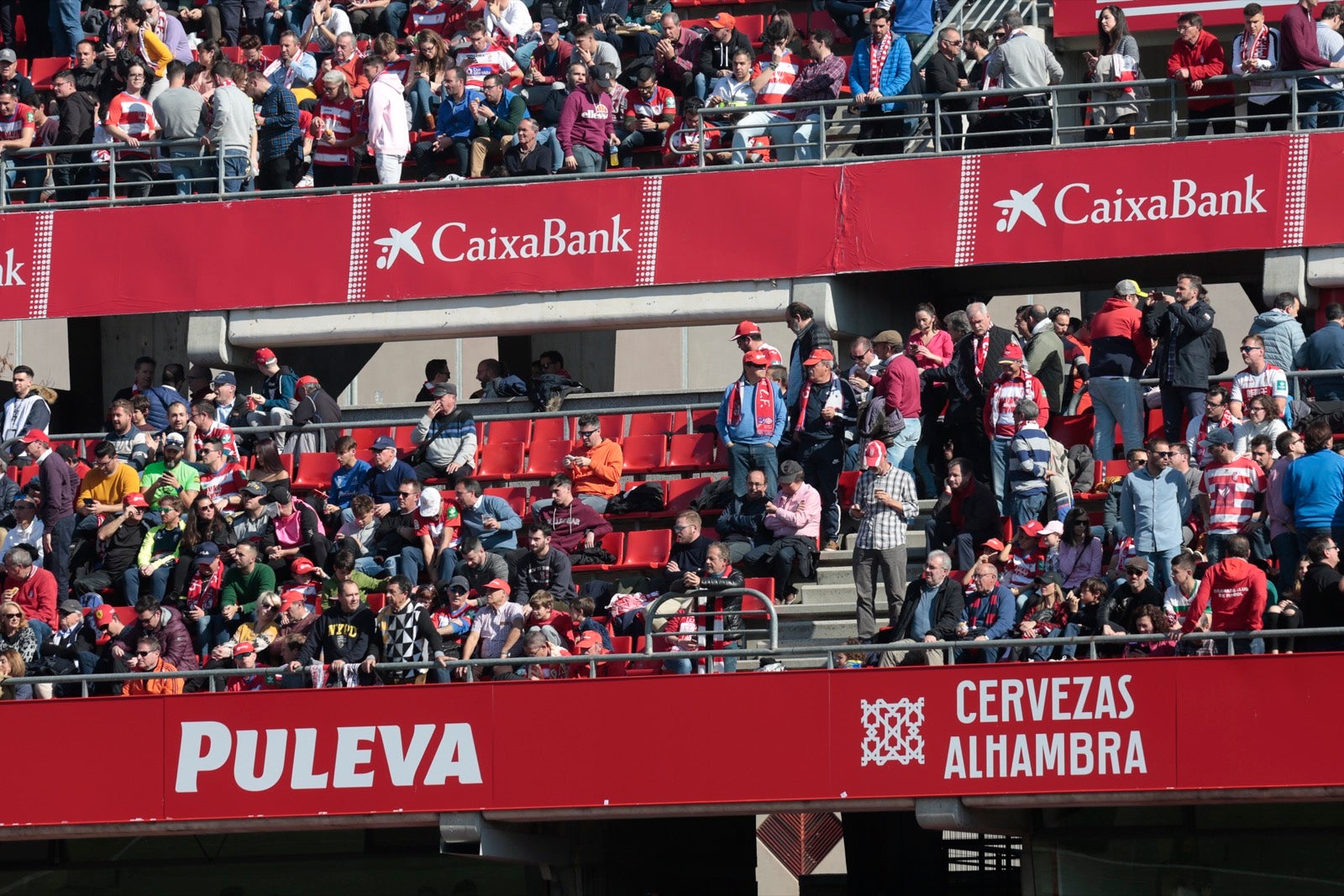 ¿Has estado en el choque de este mediodía en el campo del Zaidín? Aquí te puedes buscar