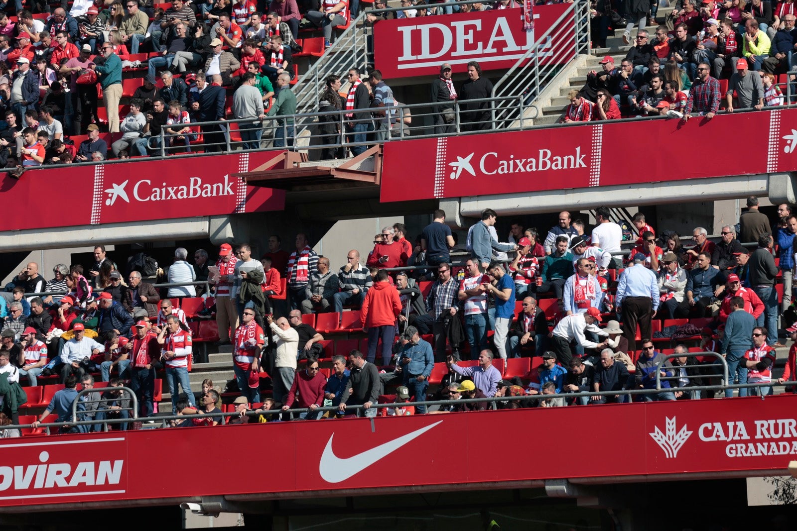 ¿Has estado en el choque de este mediodía en el campo del Zaidín? Aquí te puedes buscar