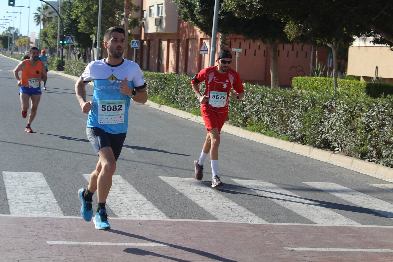 Aquí puedes verte en la carrera de este domingo si has sido uno de los participantes